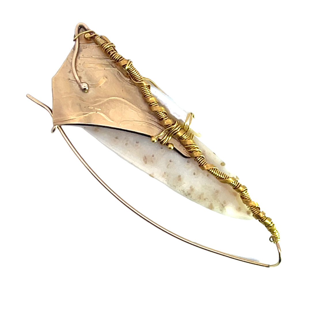 Barbara Patrick 18KY gold and fossilized palm wood brooch