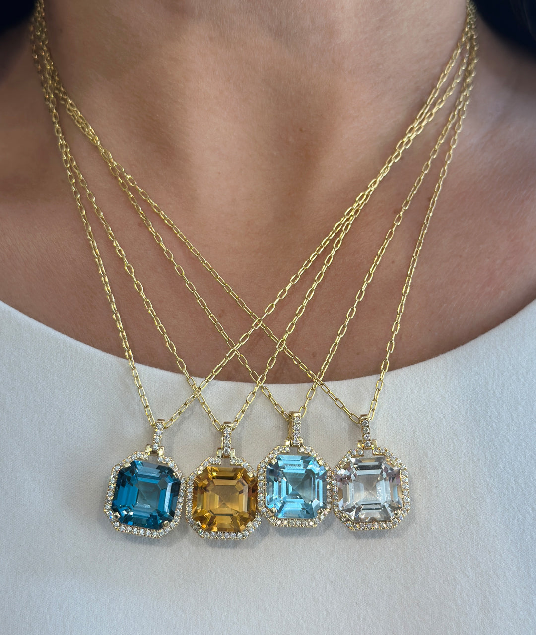 Gossip Asscher Pendant with Diamond Halo