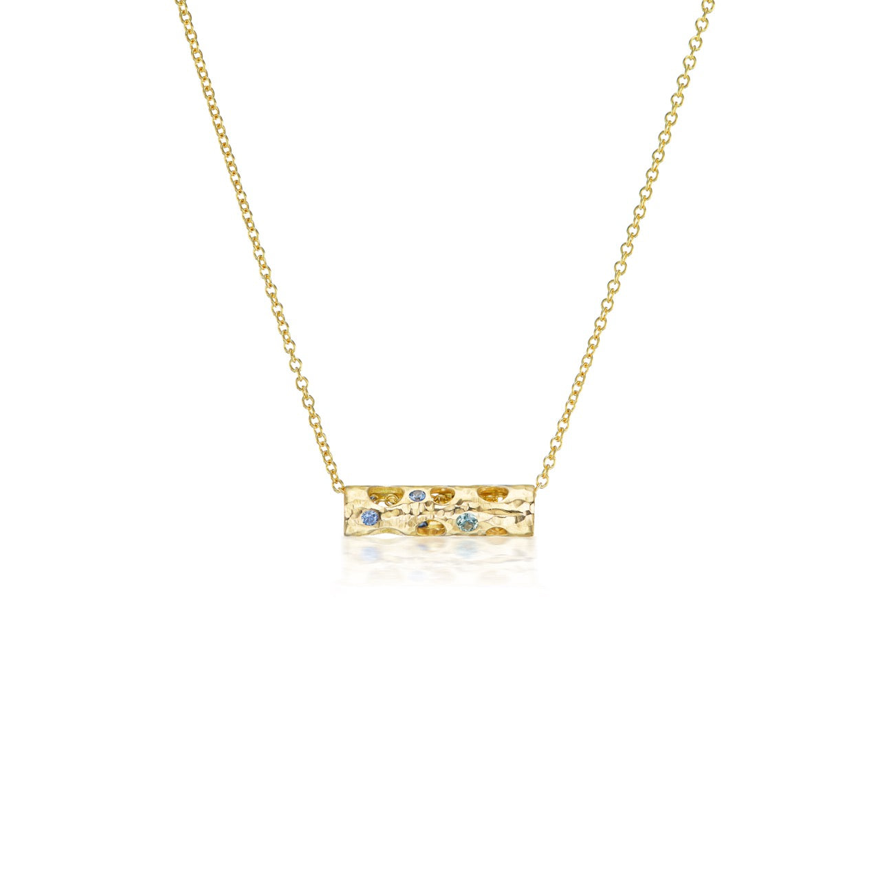 Rivers Holly Pendant